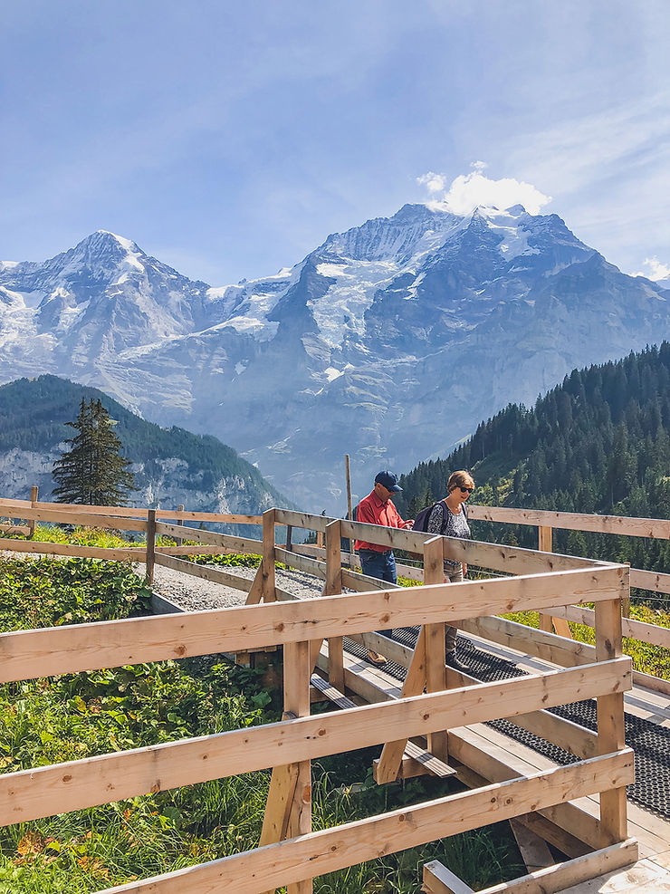 Mürren lindo vilarejo alpino na Suíça
